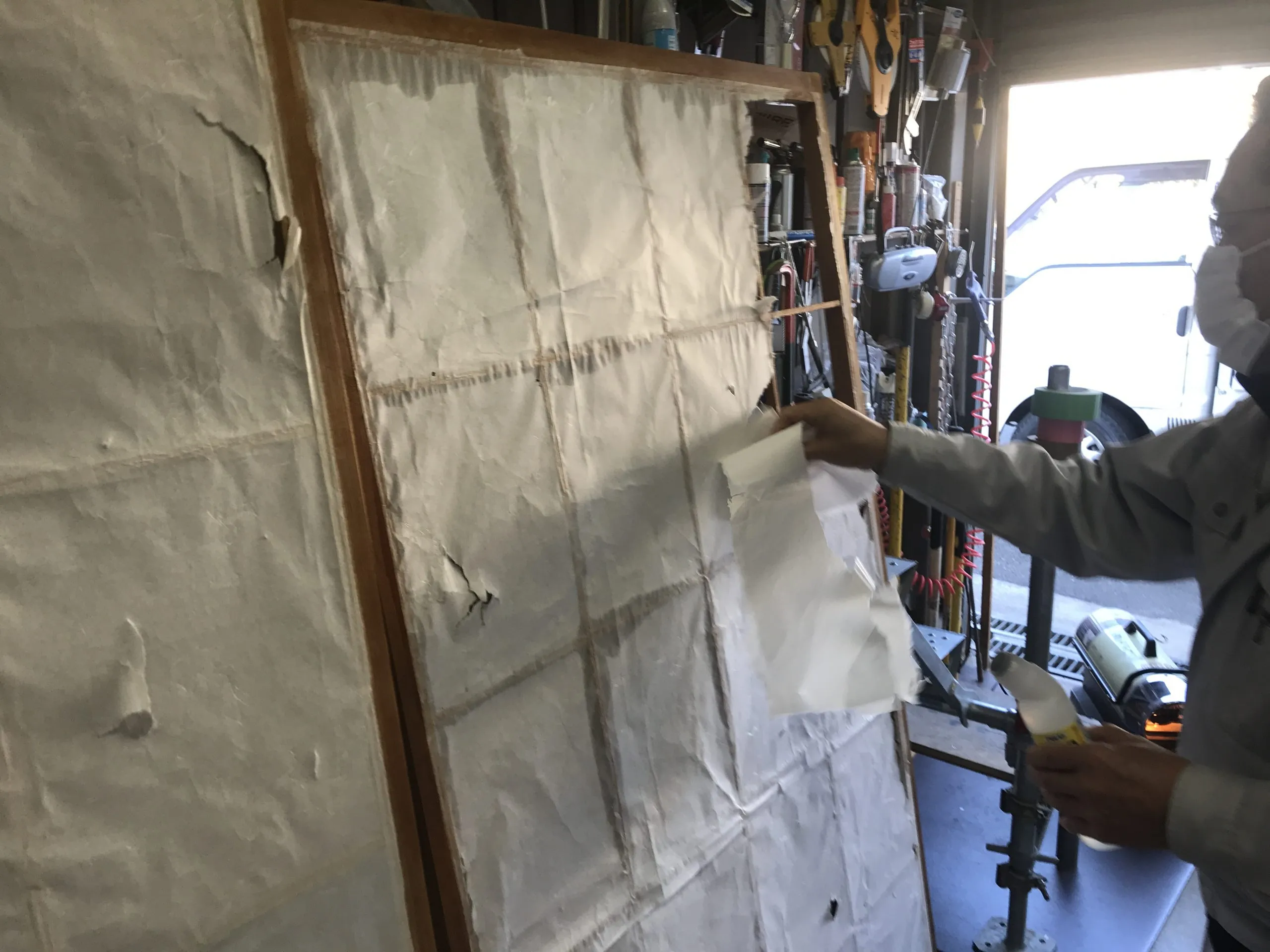 気持ちのよい明るいお部屋に！－障子の貼替工事－
